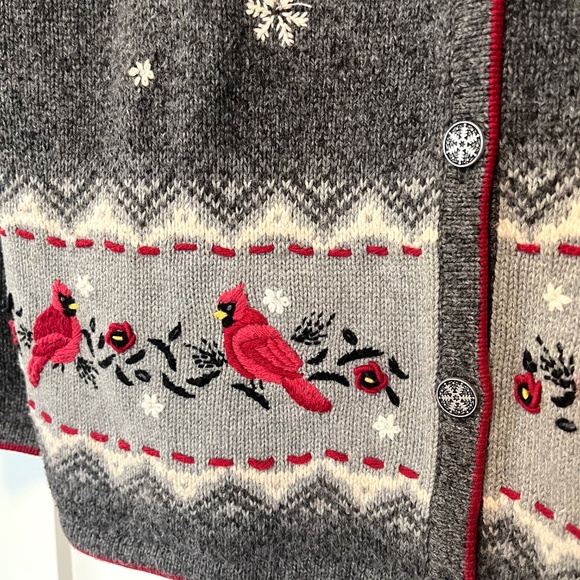 Northern Reflections Grey Cardigan Sweater with Embroidered Bird Border - Picture 4 of 6